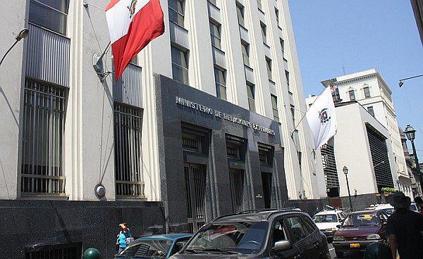 Designan a nuevos embajadores del Perú en Chile, Brasil y Colombia