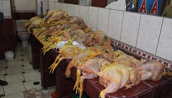 ​Puente Piedra: decomisan más de 2500 pollos insalubres en el mercado de Huamantanga