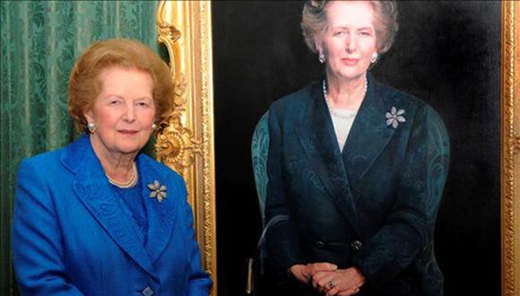 La reina Isabel II muestra su pesar por la muerte de Thatcher