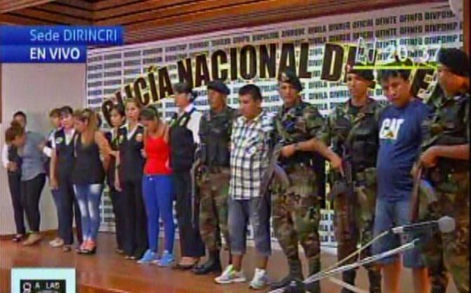 Presentan a presuntos implicados en asesinato del fotógrafo Luis Choy