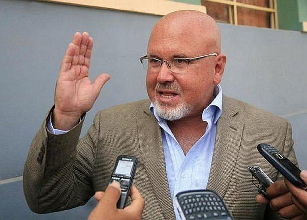 Carlos Bruce: Ya está listo informe final sobre denuncia en su contra