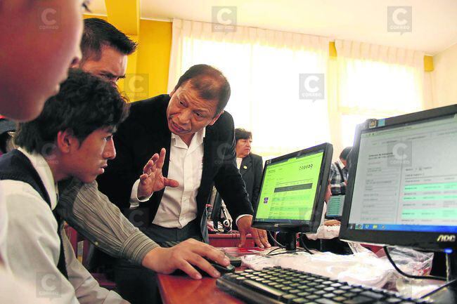 Ministerio de Trabajo: Seis de cada 10 jóvenes se equivocaron de carrera