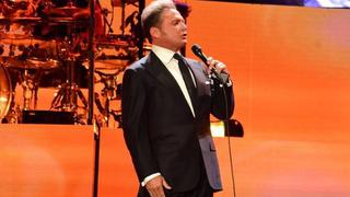 Luis Miguel se roba el suspiro de sus fans tras reaparecer con nuevo look  y rejuvenecido 