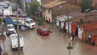 Más de 15 viviendas inundadas y calles se vuelven ríos por lluvia