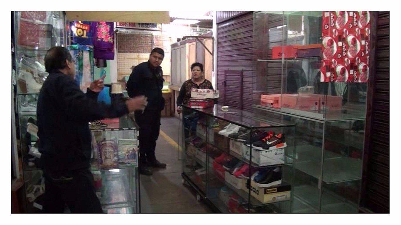 Casma: Roban boutique ubicada  al interior de mercado modelo
