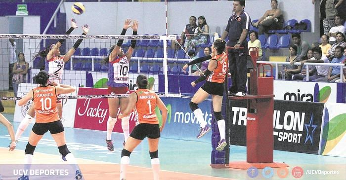 César Vallejo mantiene el liderato en liga de vóley