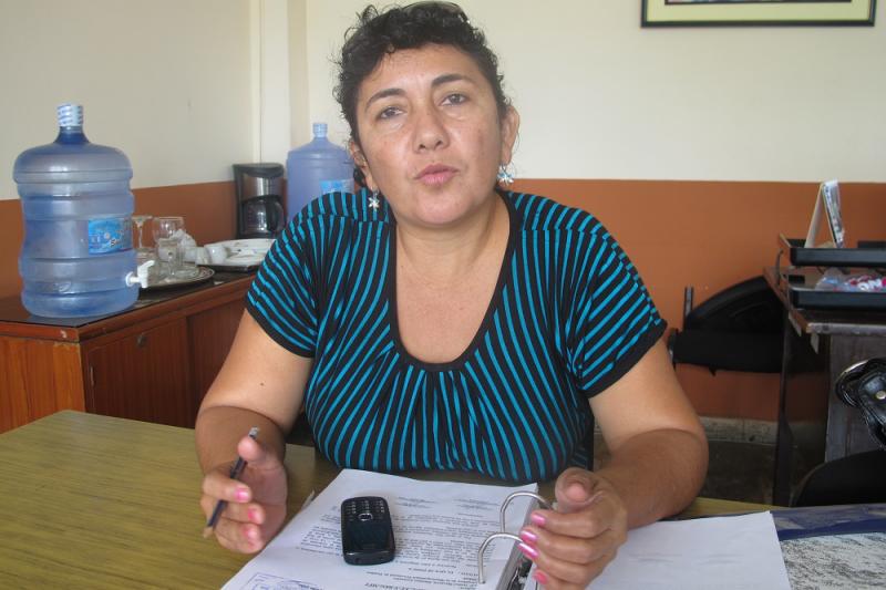 Regidora Martina Calderón cuestiona rotación de funcionarios