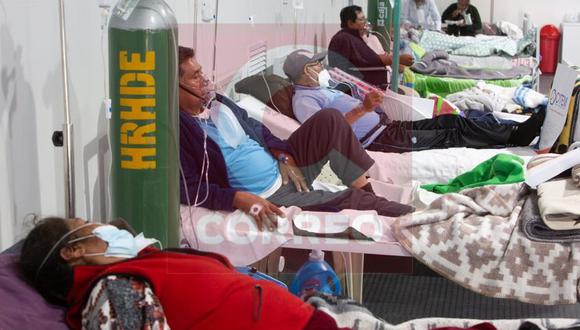 Los hospitales han colapsado por la cantidad de pacientes con coronavirus. (Foto: Correo)