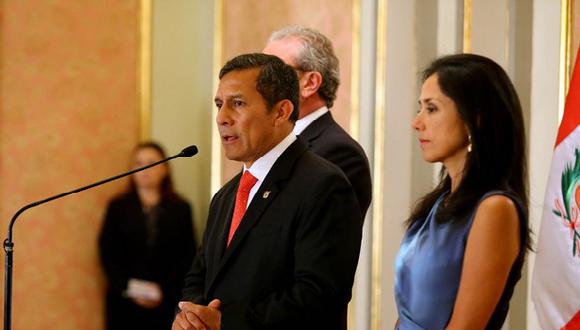 Presidente Ollanta Humala recibe saludo oficial de cuerpo diplomático