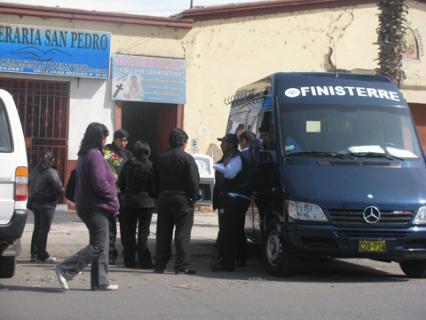 Mujer se mata con bolsas de plástico