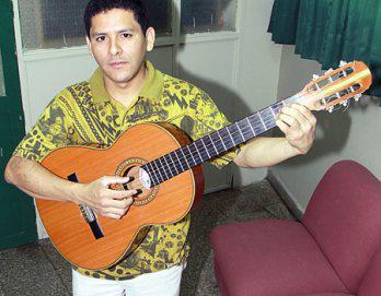 Emanuel y sus temas románticos