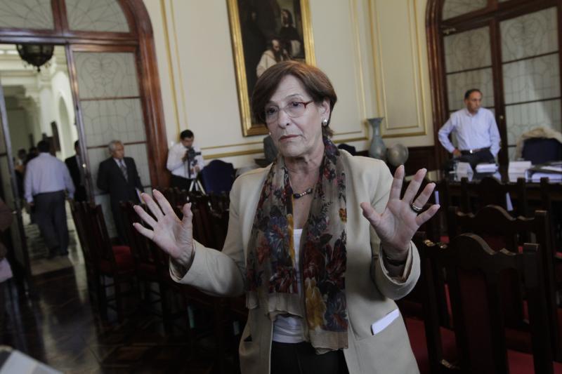 Villarán inaugura programa "adopta un árbol"