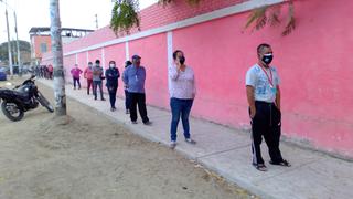 Jornada electoral se desarrolla con normalidad en el colegio Miguel Cortés