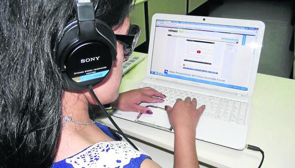 Ofrecen cursos virtuales para personas discapacitadas