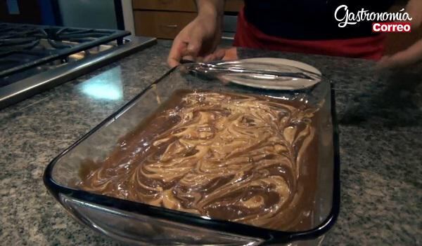 ​Receta: Aprende a hacer Brownies marmoleados (VIDEO)