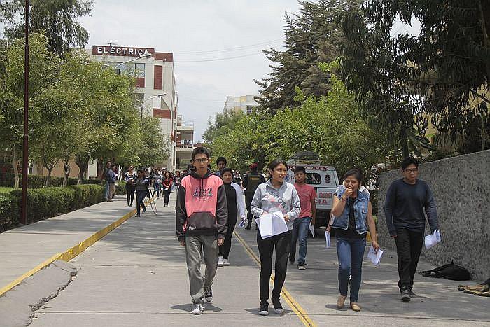 ​UNSA: alumnos pagarán 300 soles más para prepararse en Ceprunsa