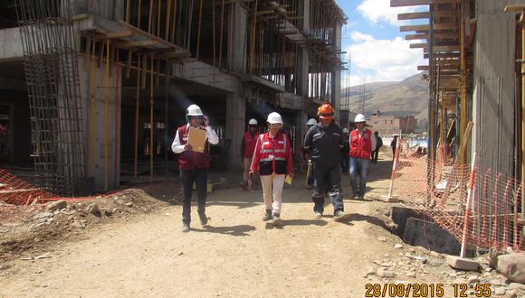 Sunafil y Dirección de Trabajo inspeccionan construcción del Santa Isabel