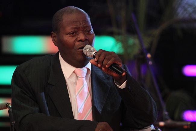 Pepe Vásquez fue operado con éxito