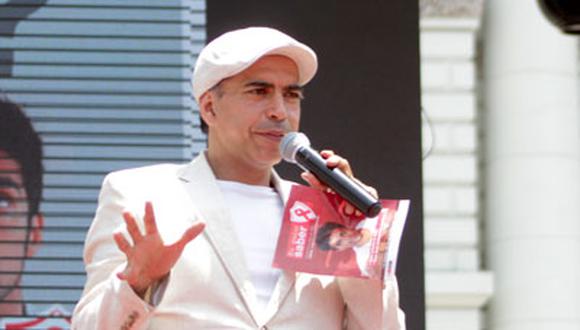 Ernesto Pimentel celebra el Día Mundial de la Lucha contra el Sida