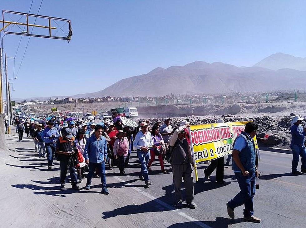Más de 500 protestaron para exigir la priorización de obras en el Cono Norte 