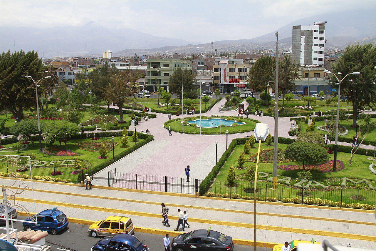 Parques de Miraflores sin agua desde hace una semana