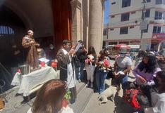 Tacna: Bendicen a mascotas de fieles en parroquia franciscana Espíritu Santo