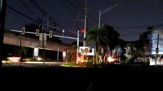 Reportan que un total de 45.000 clientes siguen sin electricidad en Puerto Rico