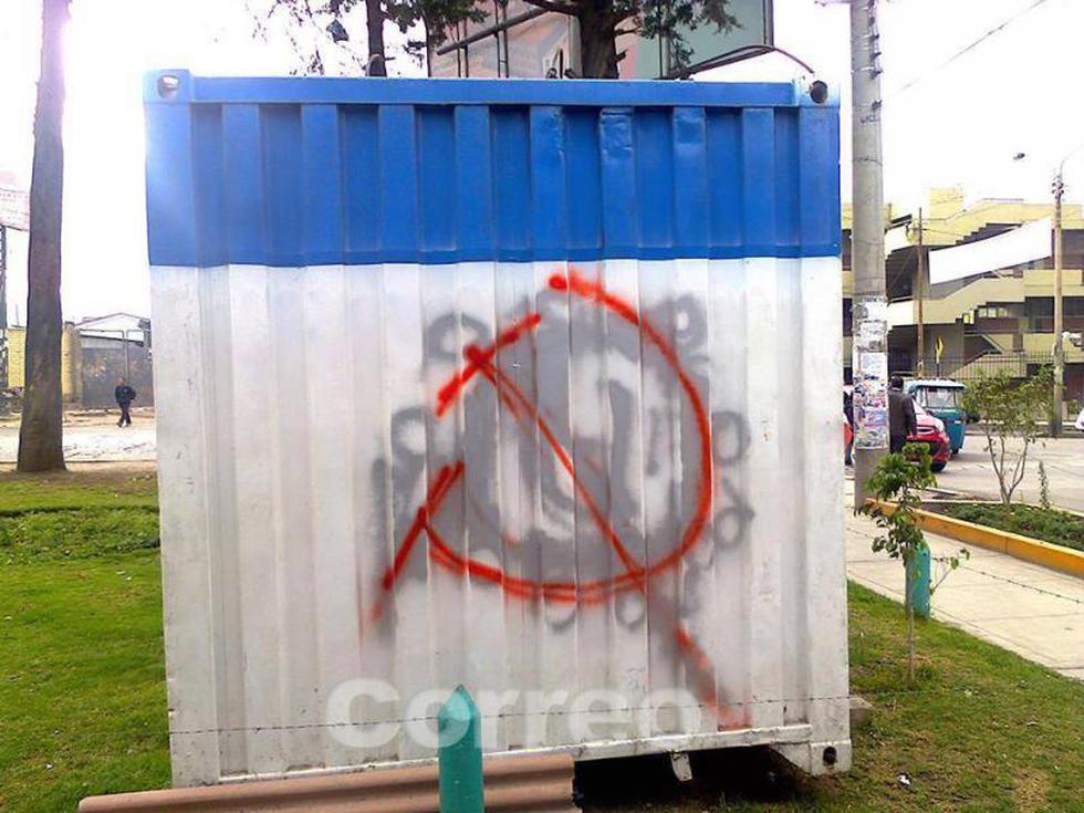Aparecen pintas subversivas en paredes de Huamanga (Fotos)