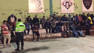 50 personas que bebían licor y jugaban fulbito en Apurímac fueron detenidas