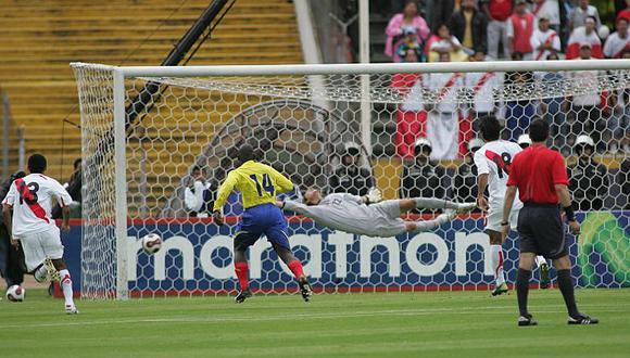 Selección peruana: Así le fue a Diego Penny cuando enfrentó a Ecuador (VIDEO)