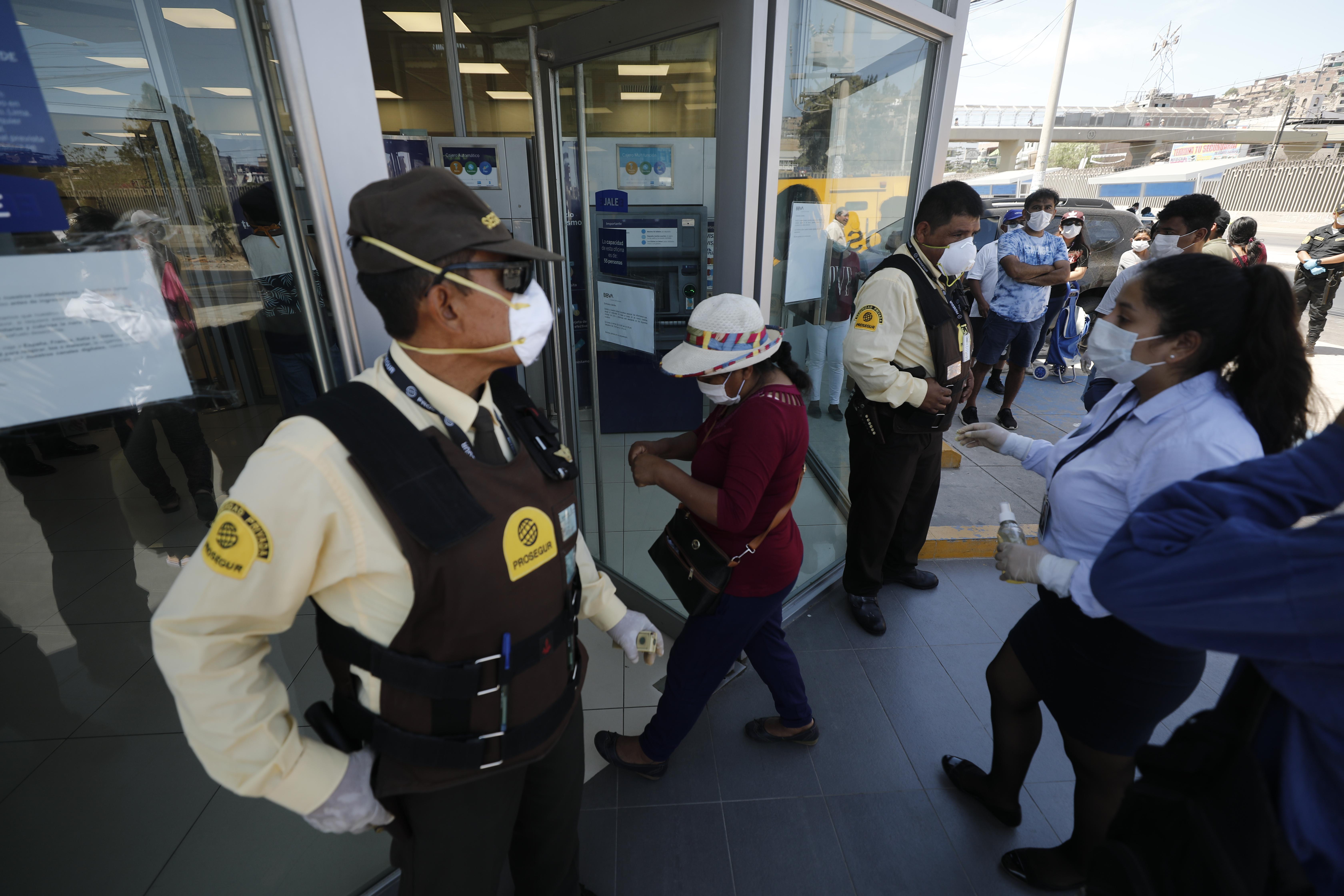 Previamente otros bancos tomaron medidas para que sus clientes puedan posponer el pago de sus créditos (Foto: GEC)
