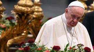 El papa Francisco, “conmovido” por mensajes de cariño, se recupera satisfactoriamente 