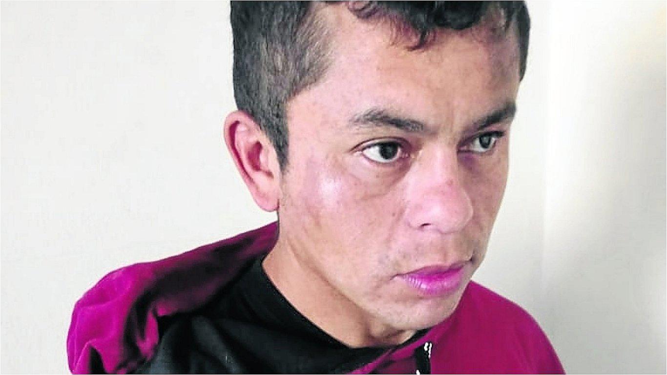 Capturan a presunto ladrón tras atacar a joven para arrebatarle su celular
