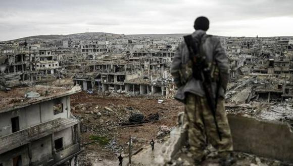 EEUU insta a los rebeldes sirios a participar en conversaciones de paz