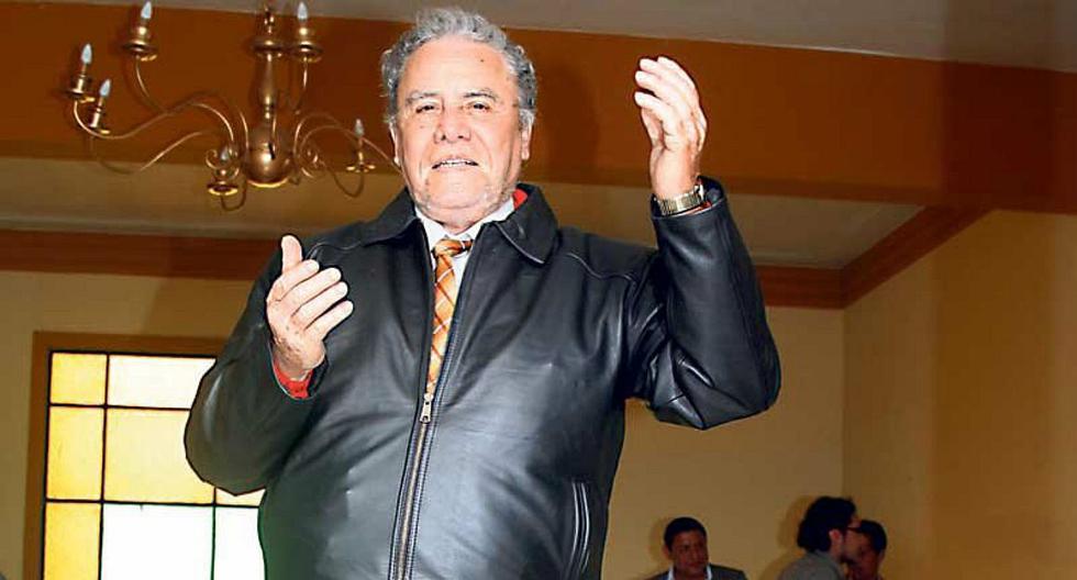 Augusto Polo Campos es reconocido como “Personalidad Meritoria de la