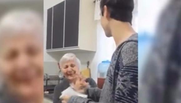Facebook: joven tomó esta conmovedora decisión tras diagnosticársele Alzhéimer a su abuelita (FOTO Y VIDEO)