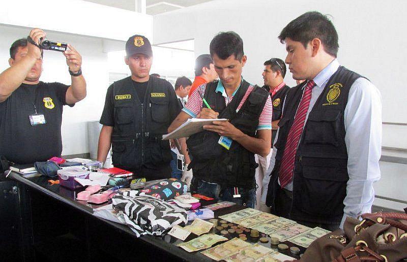No más drogas a través de los aeropuertos de Perú