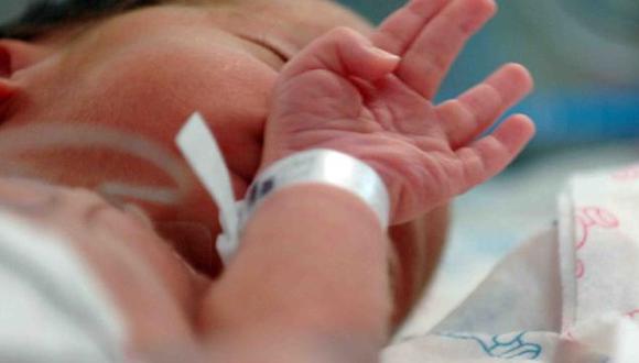 Francia: Clínica pagará 1,8 millones de euros a familias por cambiar bebés