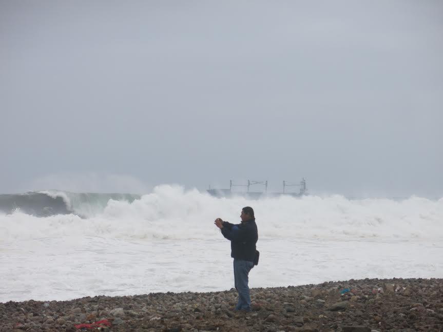 Marina de Guerra advierte de oleaje irregular en el litoral sur