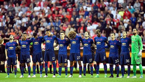 Manchester United envía emotivo mensaje a víctimas de ataque tras ganar la Europa League