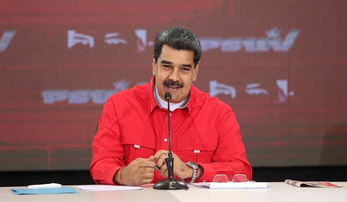 El presidente de Venezuela, Nicolás Maduro, durante una reunión con miembros del Partido Socialista Unido de Venezuela (PSUV) en Caracas. (Foto: AFP)