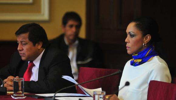 Comisión de Ética recomendó suspender a Cenaida Uribe por 120 días