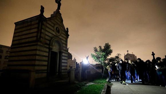 Público en general podrá visitar el Cementerio Presbítero Maestro de noche
