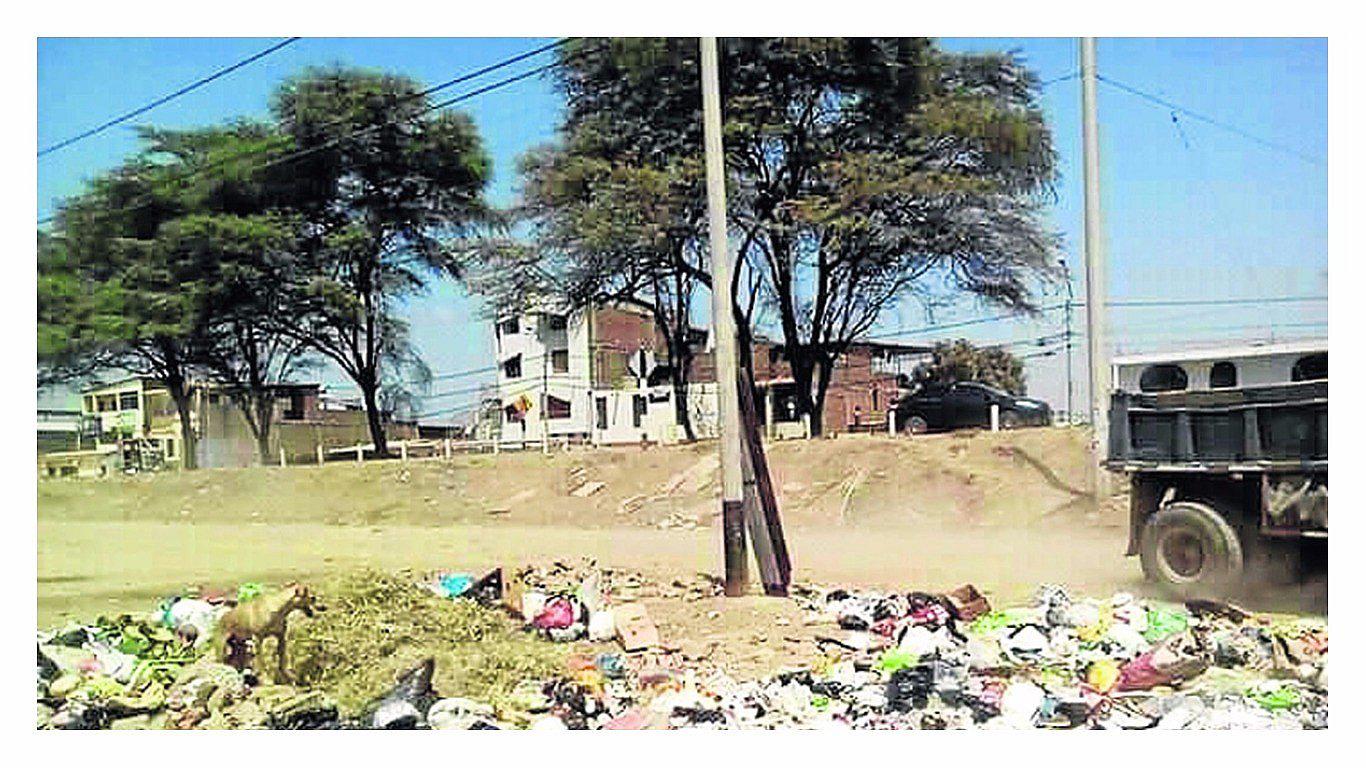 Sullana: Pobladores expresan su malestar por la basura expuesta