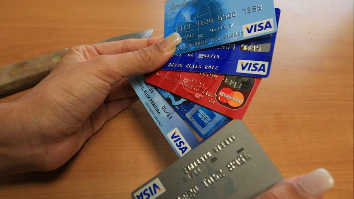 Los créditos aumentan a un ritmo de 7%, apoyados por el Mundial Rusia 2018