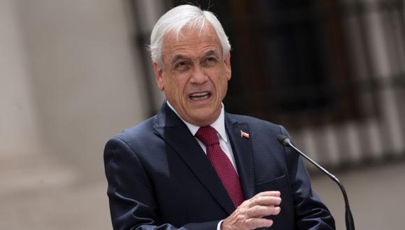 En tanto, Sebastián Piñera anunció el lunes un nuevo paquete de aportes fiscales equivalente a US$ 5.500 millones para hacer frente a la crisis económica en Chile. (EFE/Alberto Valdés)
