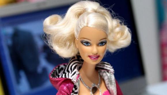 ​La polémica Barbie a la que acusan de espiar a los niños