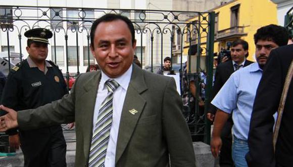MAS lanza a Gregorio Santos como candidato presidencial en el 2016