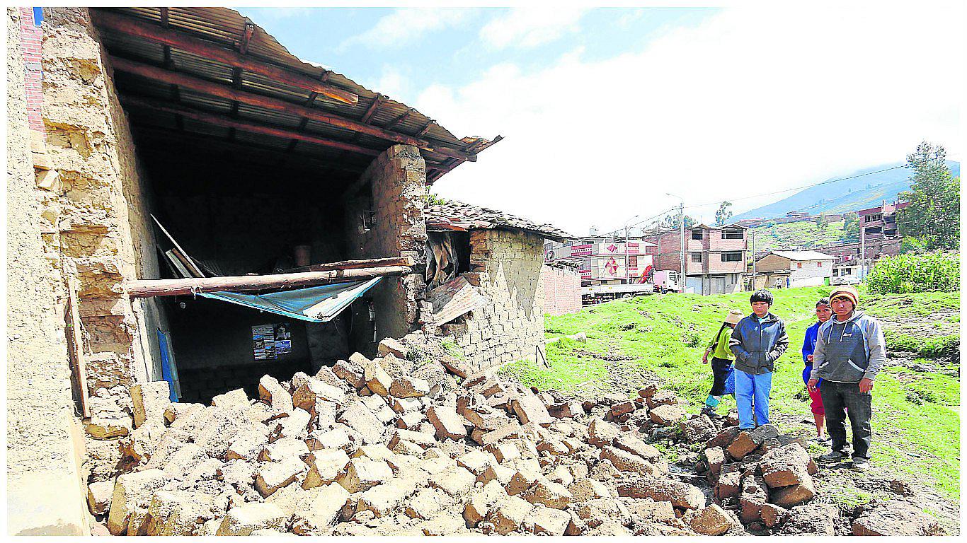 Huancayo: ​Gestionarán casas prefabricadas para los damnificados por lluvias