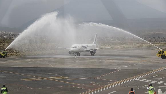 Salió el primer vuelo internacional de Santiago de Chile a Arequipa-Perú